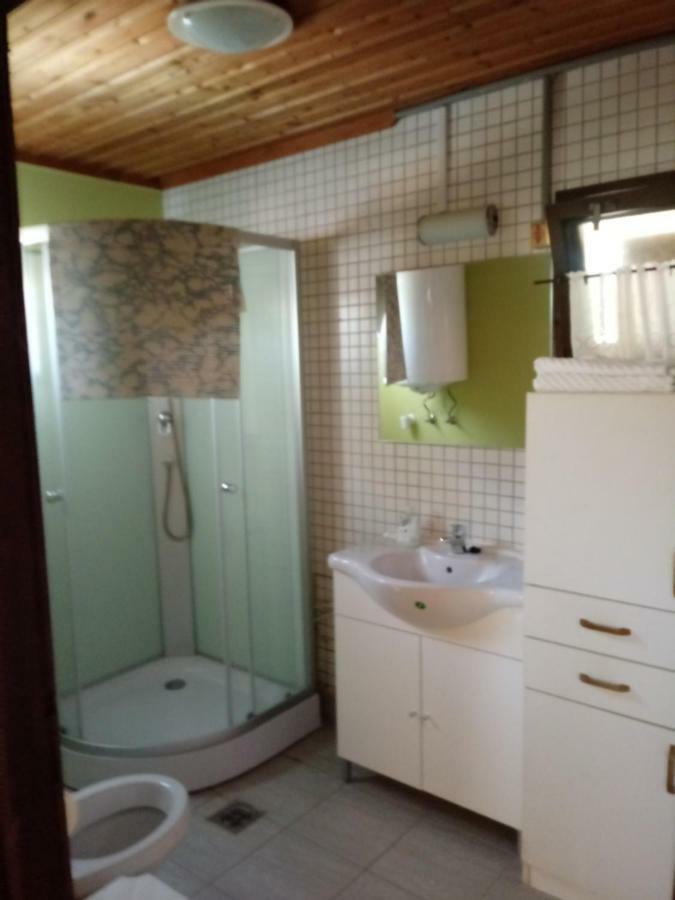 Apartman 3 Haloszobaval Villa Buk Bagian luar foto